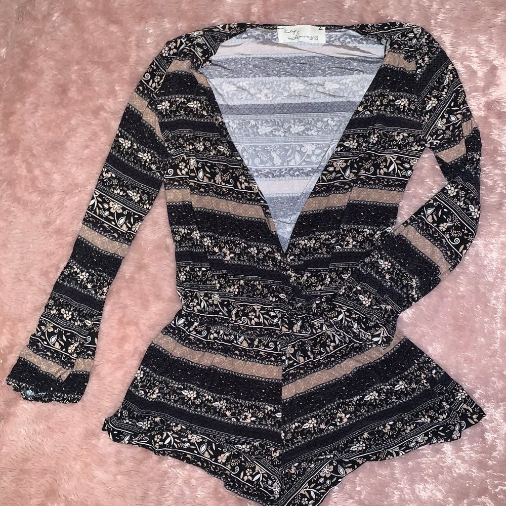 Loose Plunge Printed Romper